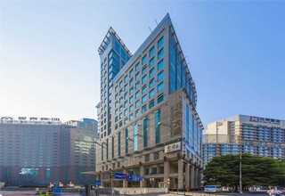 领航城附近的足球培训班联系方式